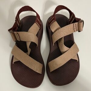 Chaco Women's Mega Z Cloud Tuscany - rose gold/maroon limited edition size 9
